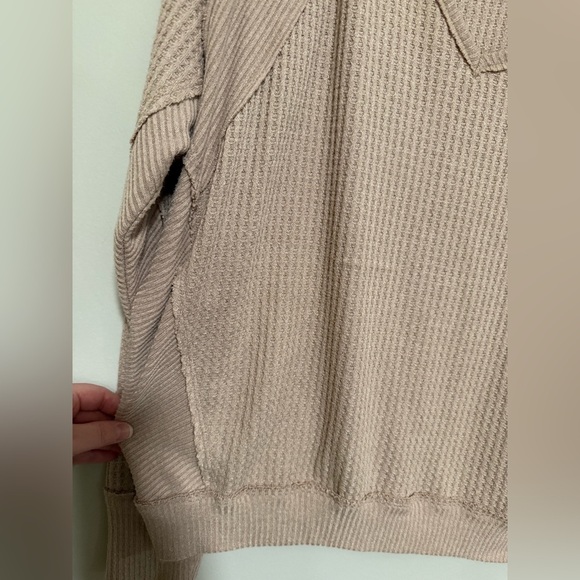 Free People Santa Clara Thermal Pullover Top Size Small Boho Cozy Oversized - Picture 6 of 10